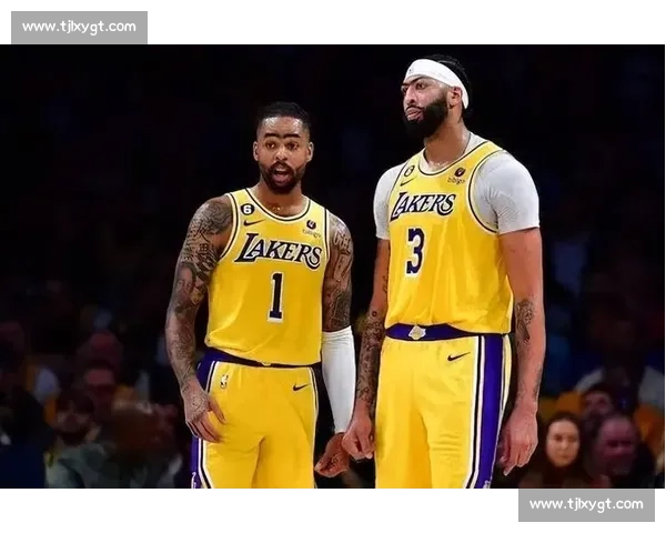 拉塞尔陷伍德式困局？独行侠复刻悲剧，弗拉格天赋难救主